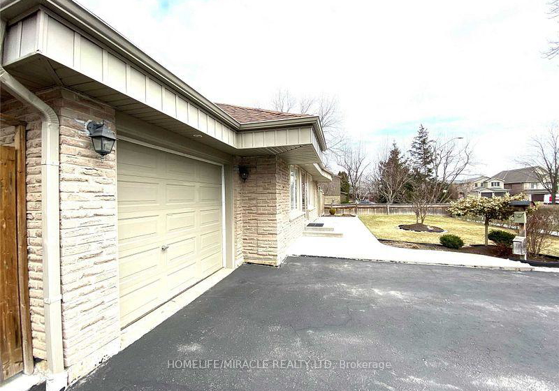 46-alpha-mills-road-mississauga-ontario-w13654618