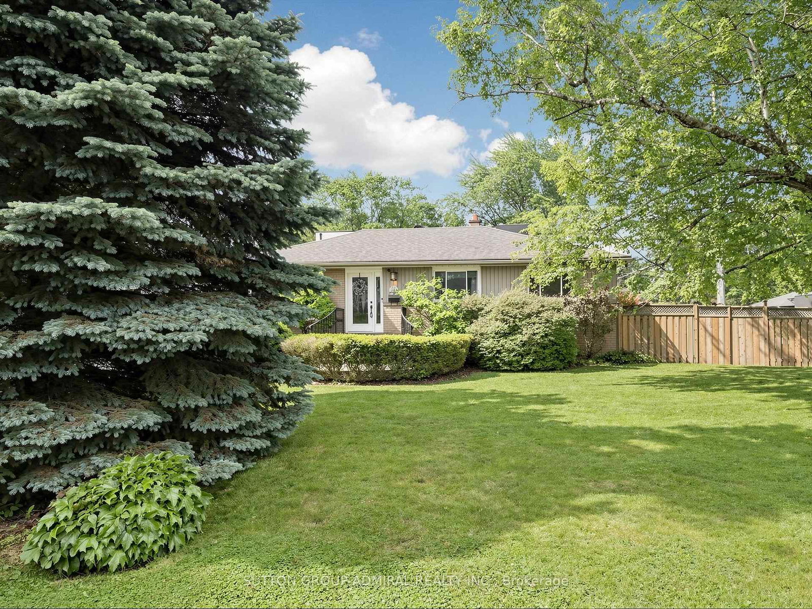 1864-hindhead-road-mississauga-ontario-w13654718