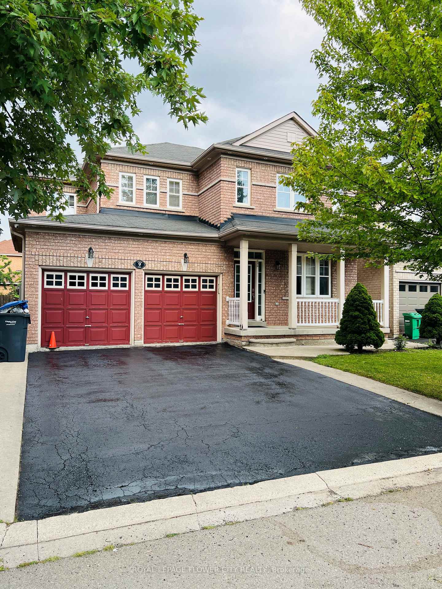 9-shuter-lane-brampton-ontario-w13654738