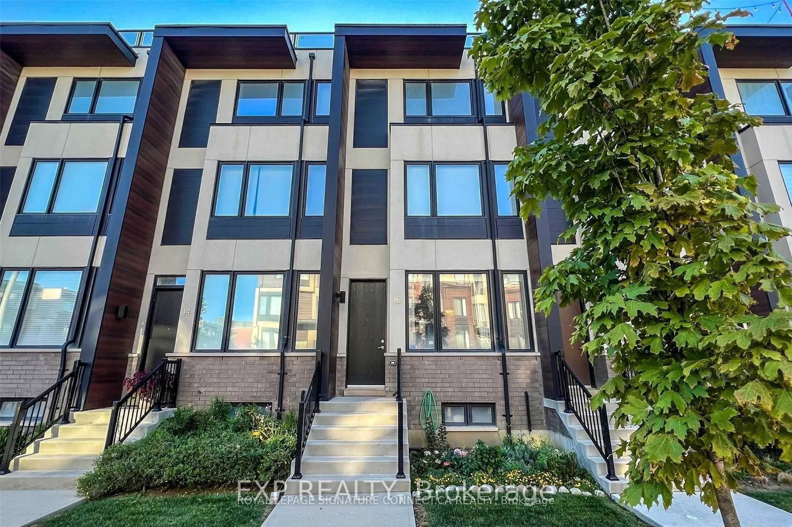 16-caroline-carpenter-grove-toronto-york-ontario-w13654840