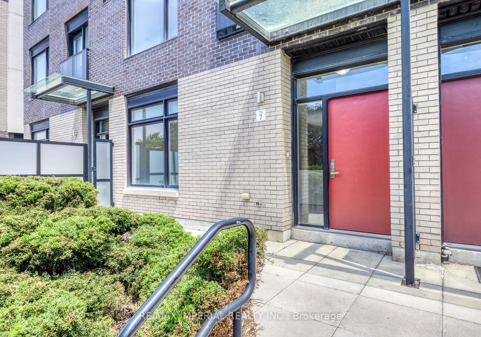 4020-parkside-village-drive-mississauga-ontario-w13654918
