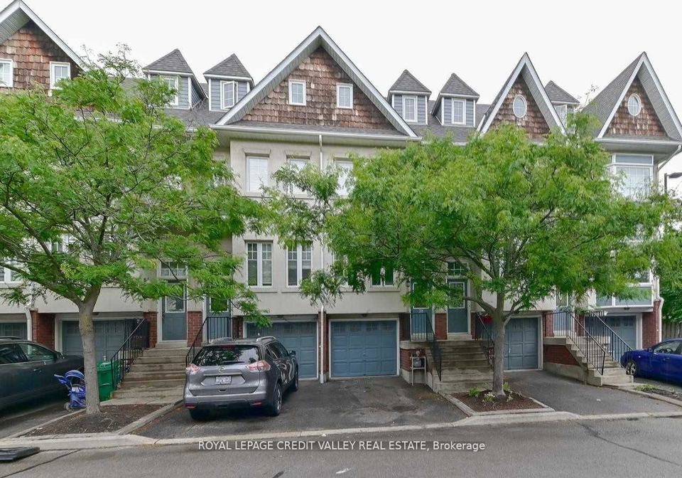 800-dundas-street-w-mississauga-ontario-w13655224
