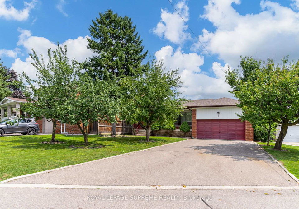 5-paramount-court-toronto-north-york-ontario-w13655306