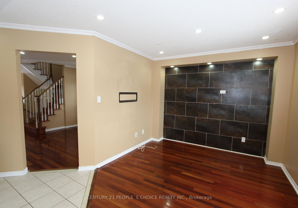 14-thornbush-boulevard-brampton-ontario-w13655316