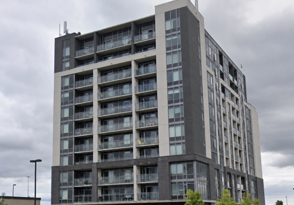 716-main-street-e-milton-ontario-w13655320