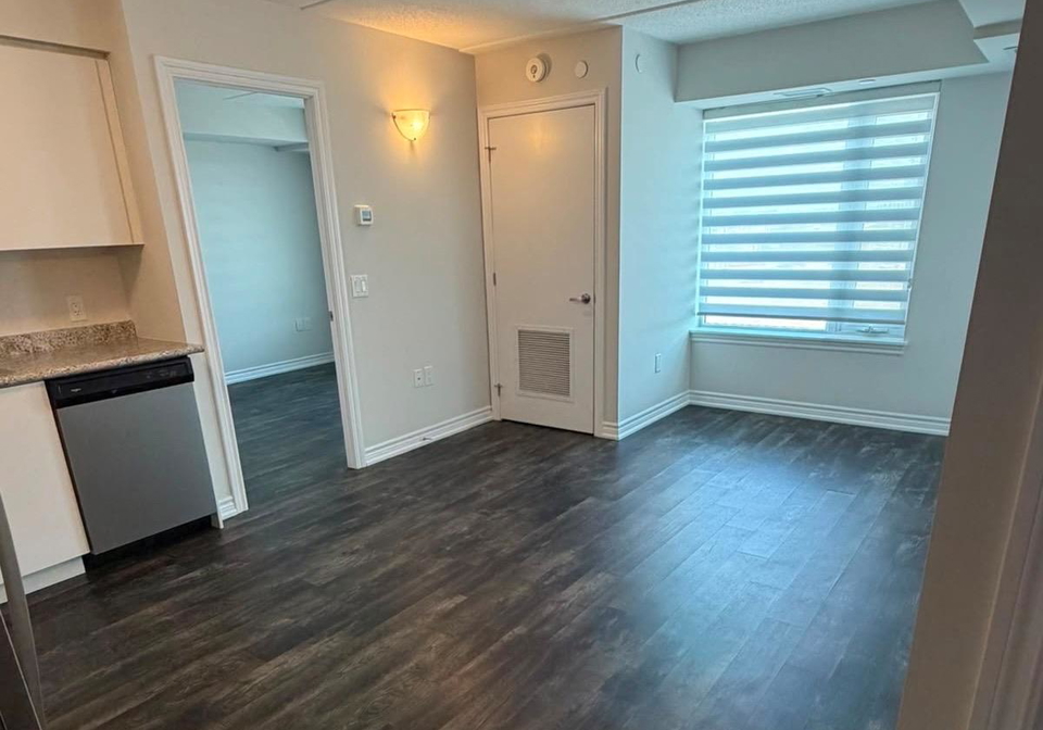 716-main-street-e-milton-ontario-w13655320