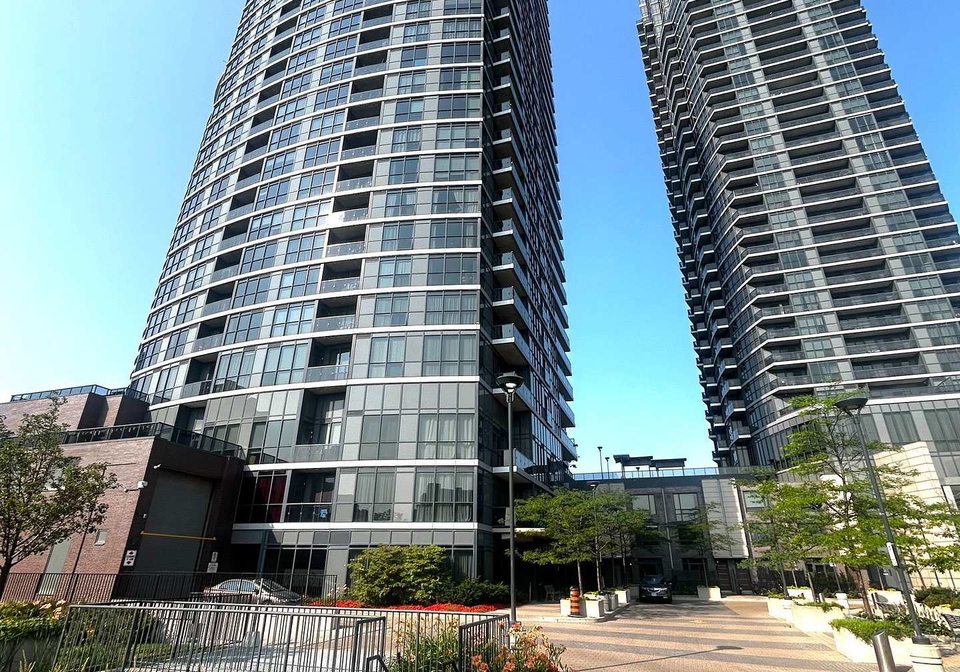9-valhalla-inn-road-toronto-etobicoke-ontario-w13655416