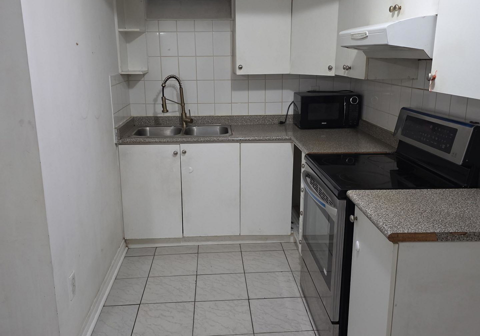 84-alfonso-crescent-e-brampton-ontario-w13655652