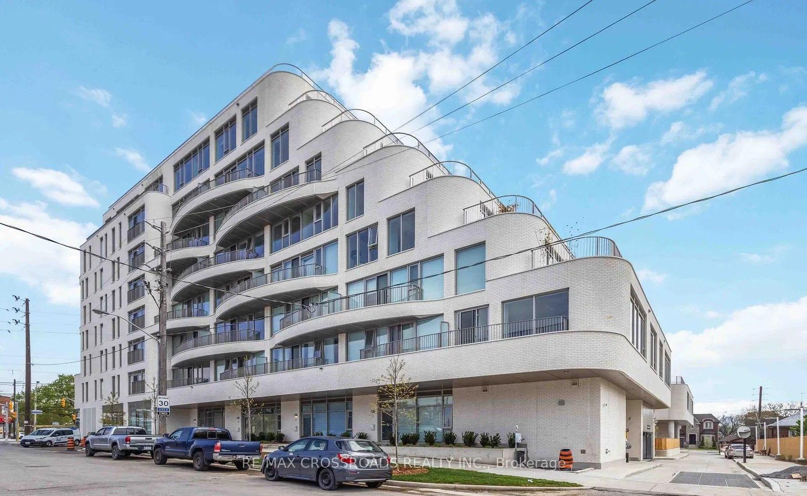 689-the-queensway-drive-toronto-etobicoke-ontario-w13655734