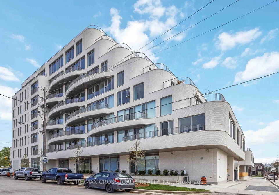 689-the-queensway-drive-toronto-etobicoke-ontario-w13655734