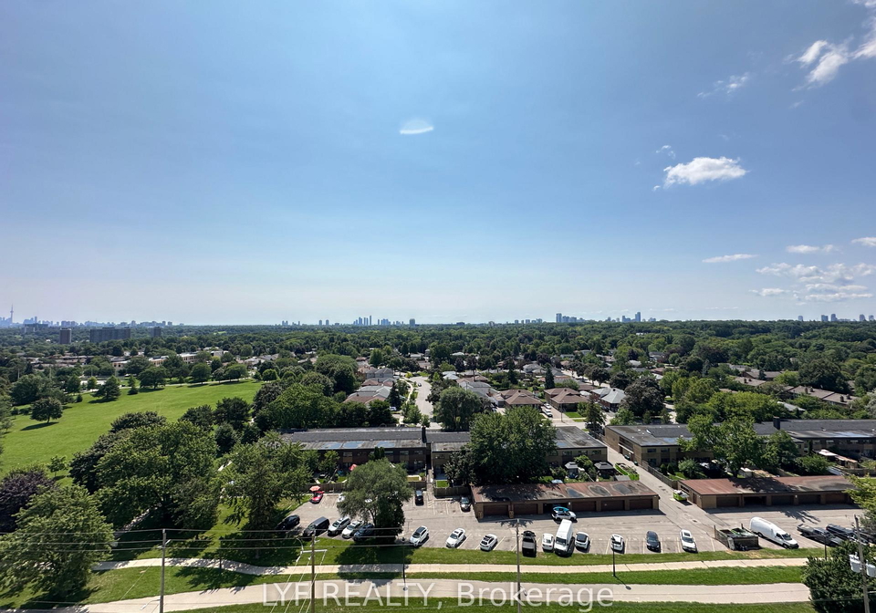 4010-eglinton-avenue-w-toronto-etobicoke-ontario-w13655830