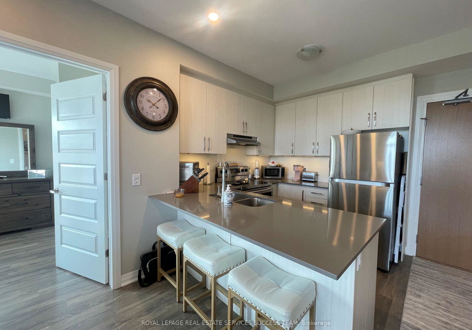 1105-leger-way-milton-ontario-w13655890