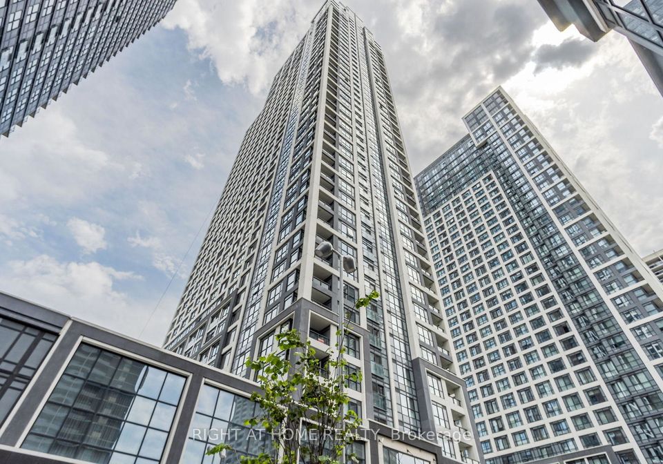 7-mabelle-avenue-toronto-etobicoke-ontario-w13655932