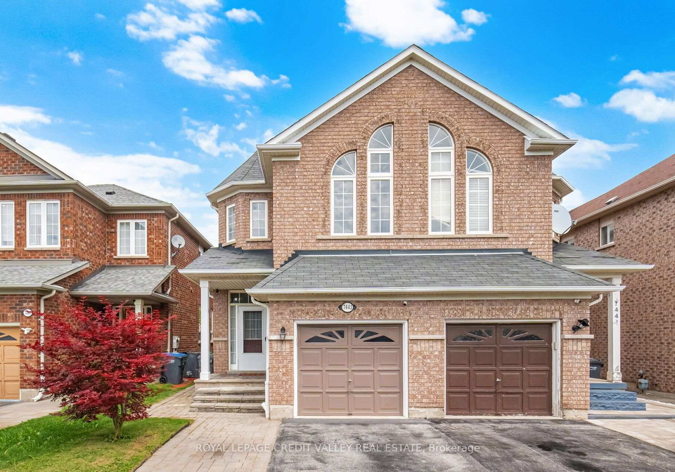 7443-russian-olive-close-mississauga-ontario-w13656038