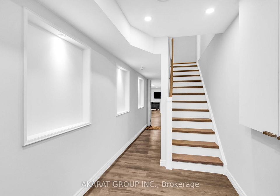 5463-fudge-terrace-mississauga-ontario-w13656112