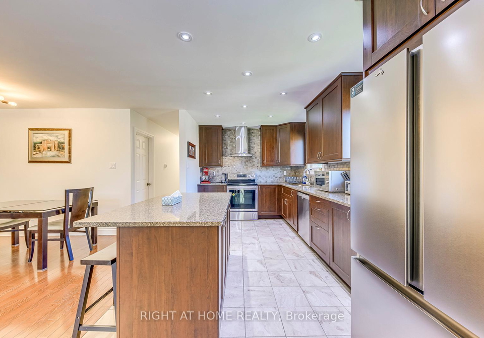 4004-midhurst-lane-mississauga-ontario-w13656146