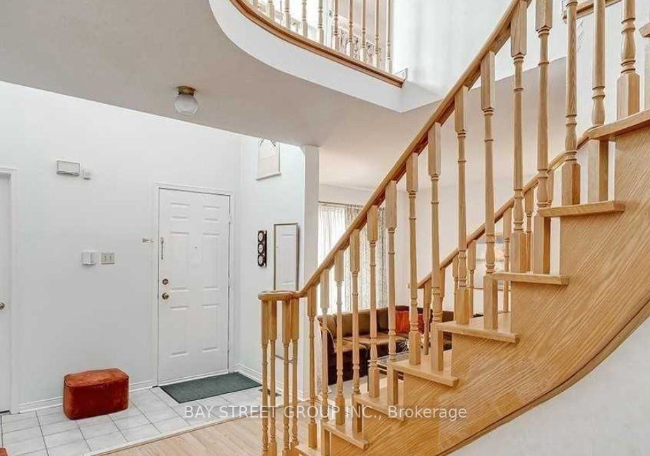 3177-colonial-drive-mississauga-ontario-w13656160
