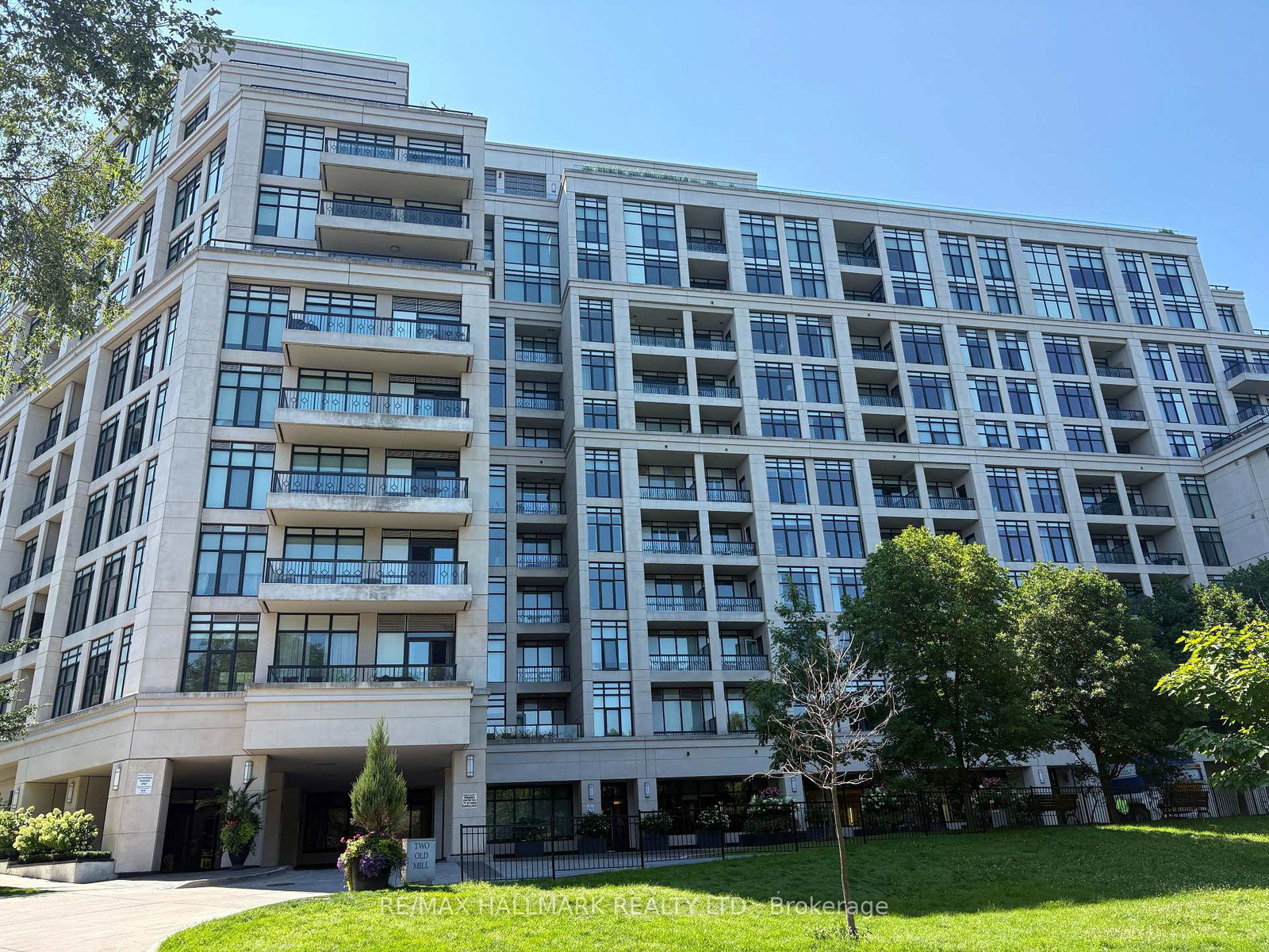 2-old-mill-drive-toronto-toronto-ontario-w13656298