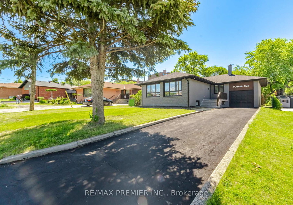 19-jacinta-drive-toronto-north-york-ontario-w13656414