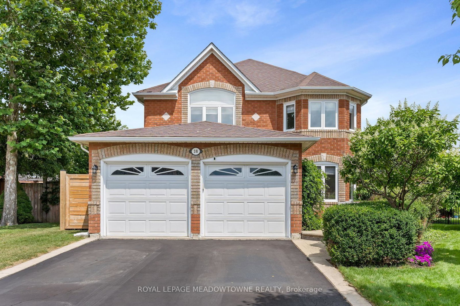 38-chester-crescent-halton-hills-ontario-w13656424