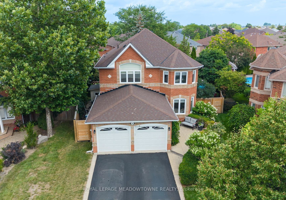 38-chester-crescent-halton-hills-ontario-w13656424