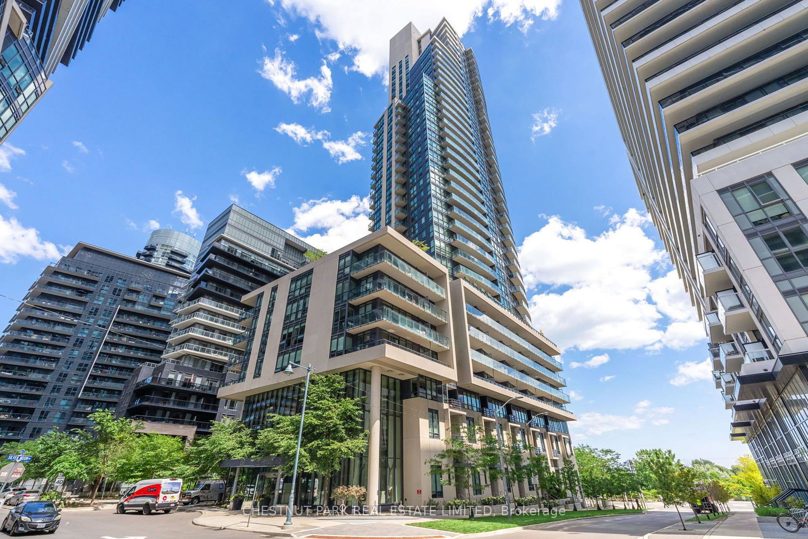 59-annie-craig-drive-toronto-etobicoke-ontario-w13656444