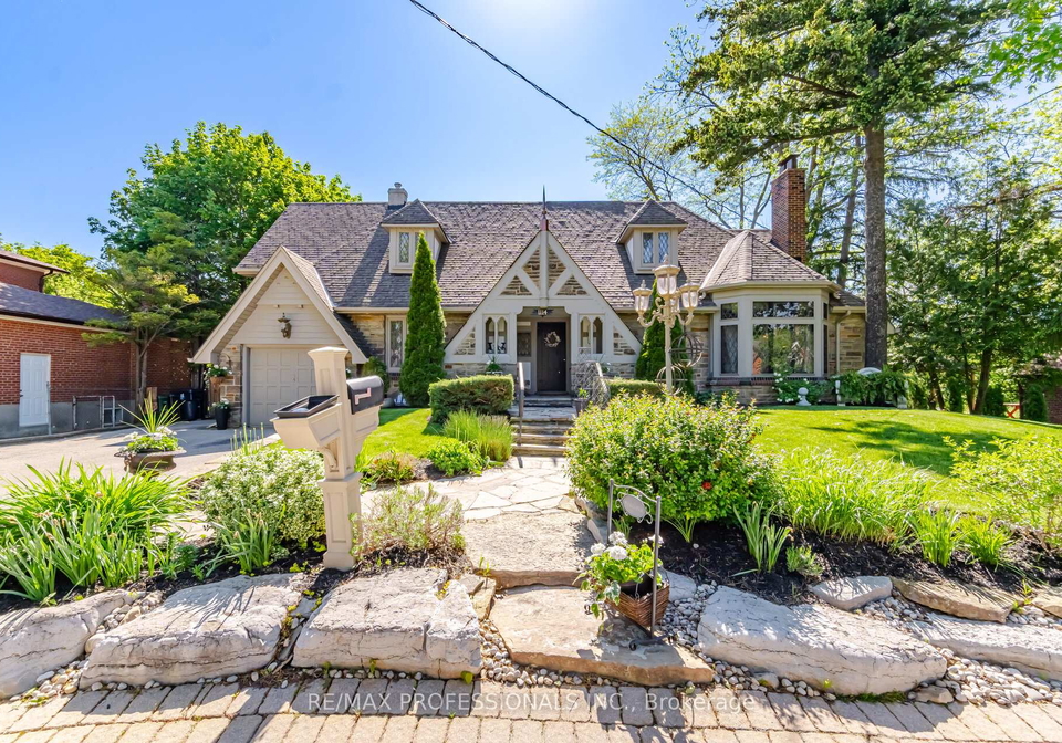 1114-kipling-avenue-toronto-etobicoke-ontario-w13656620