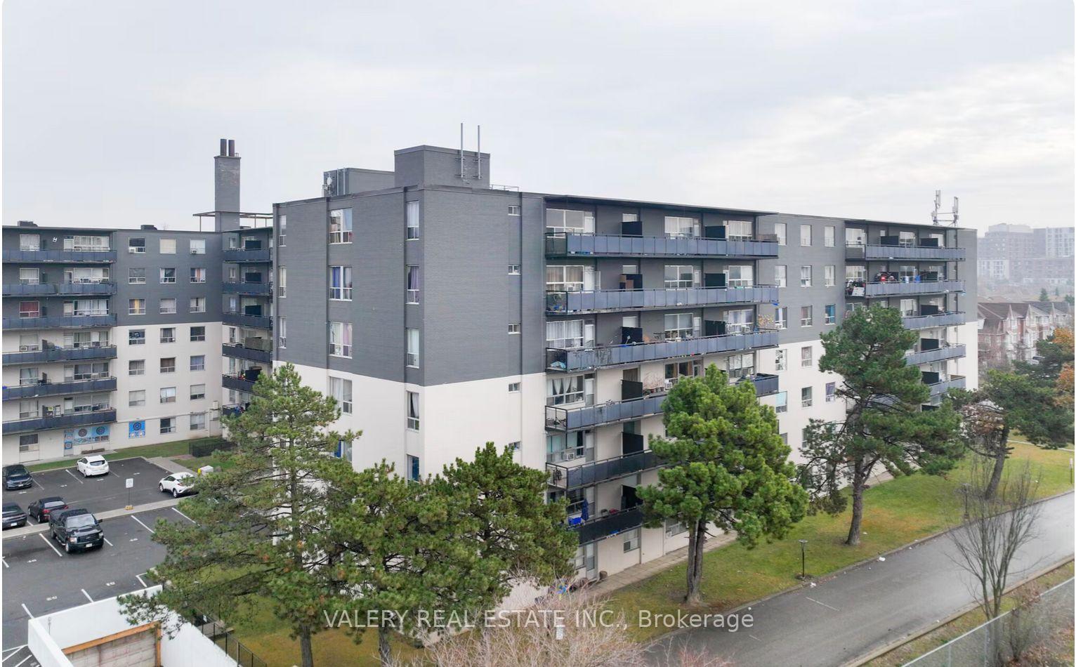 1450-sheppard-avenue-w-toronto-york-ontario-w13656932