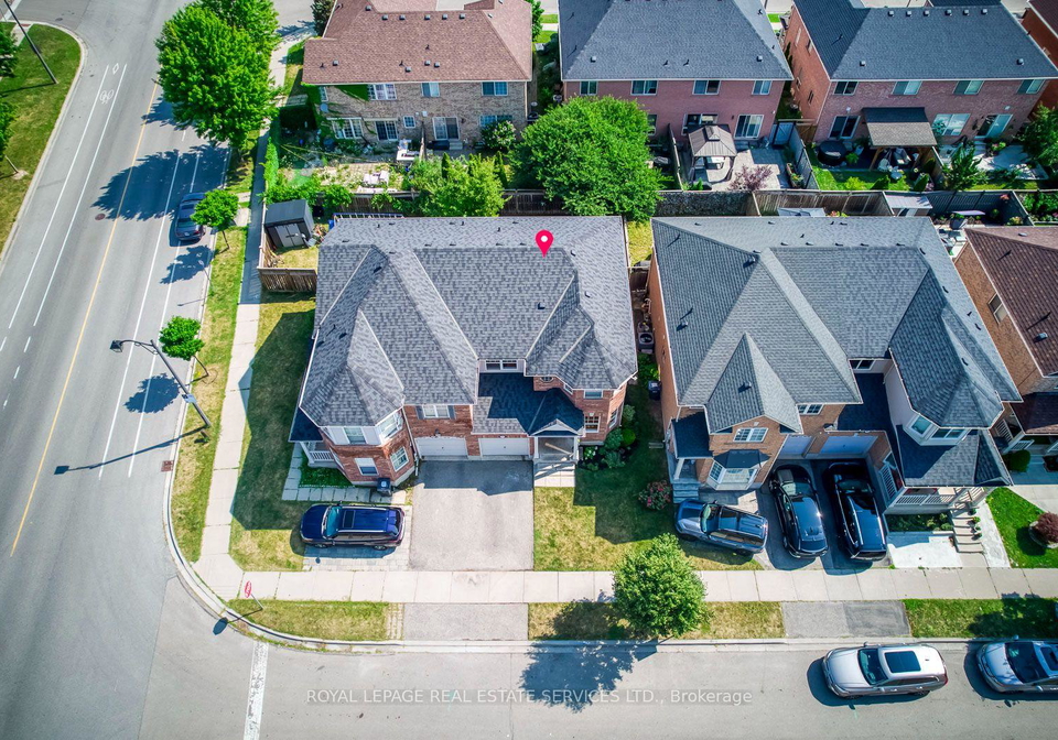 916-mcnair-circle-milton-ontario-w13656990