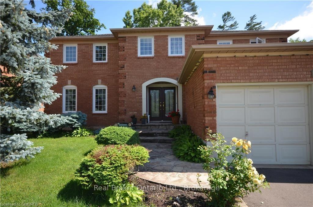 1609-pilgrims-way-oakville-ontario-w13657112