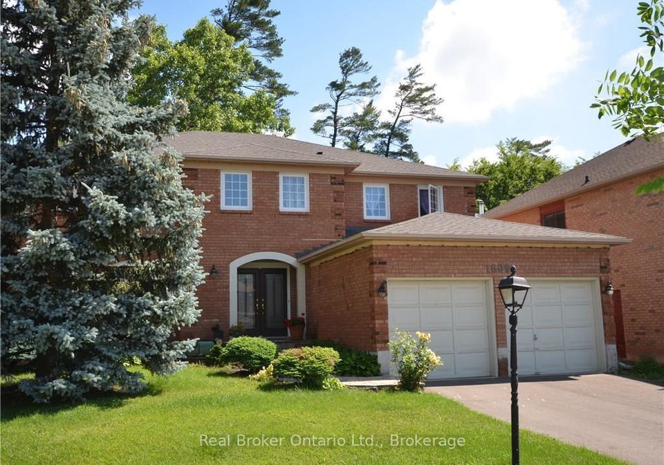1609-pilgrims-way-oakville-ontario-w13657112
