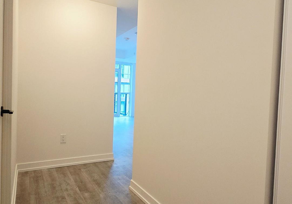 2300-st-clair-avenue-w-toronto-toronto-ontario-w13657136