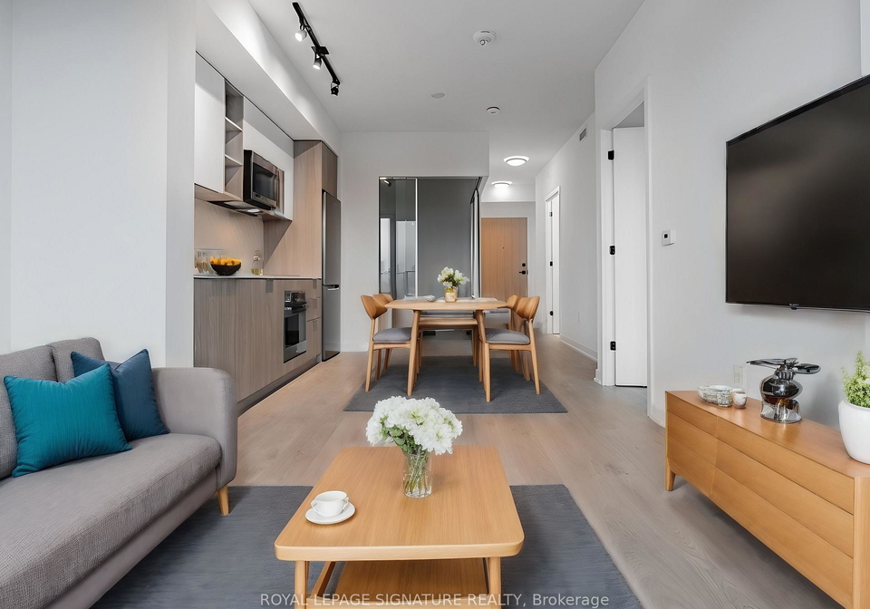 36-zorra-street-toronto-etobicoke-ontario-w13657282