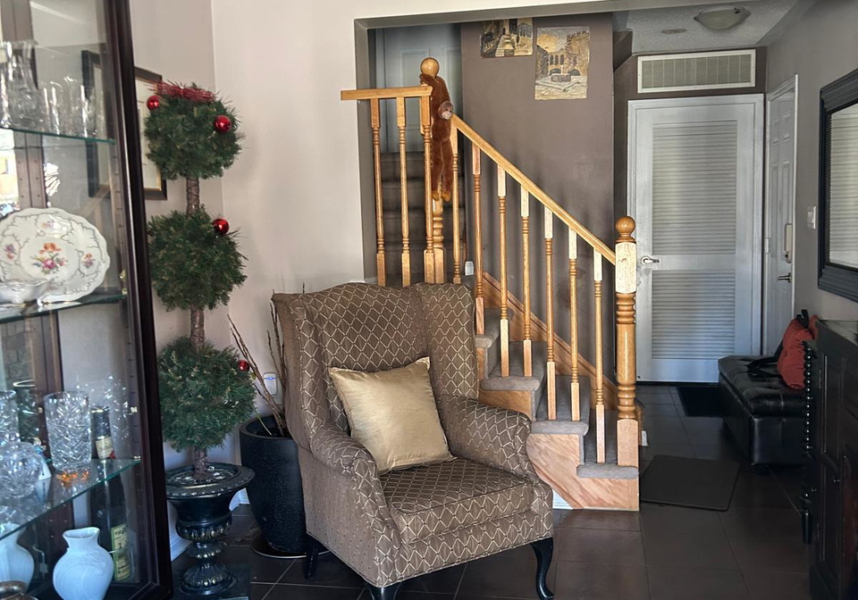 225-schreyer-crescent-milton-ontario-w13657328