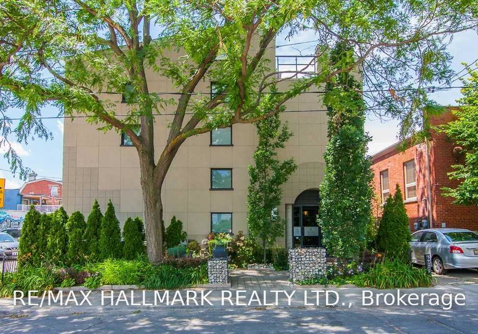 6-bartlett-avenue-toronto-toronto-ontario-w13657430