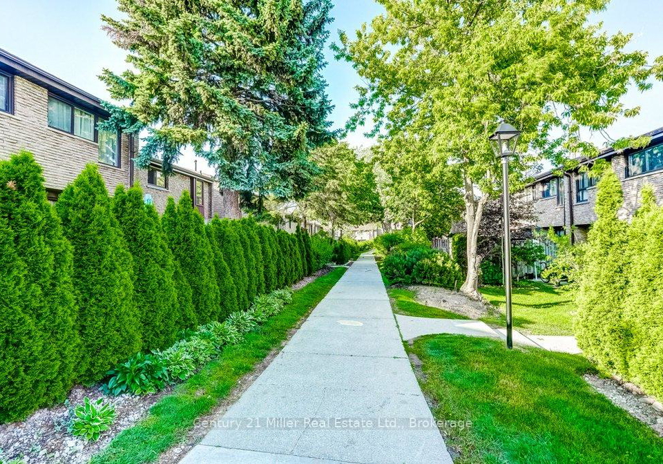2605-woodchester-drive-mississauga-ontario-w13657446