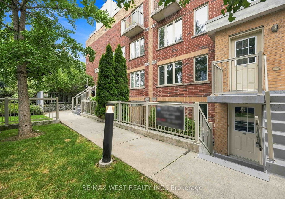 20-elsie-lane-toronto-toronto-ontario-w13657482