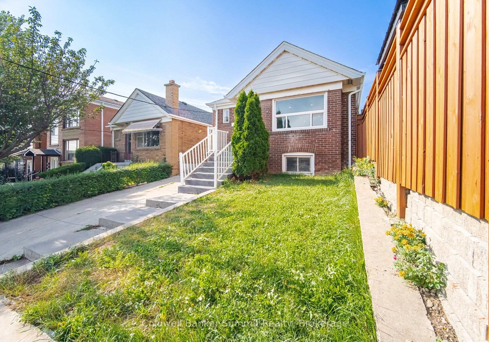 16-holwood-avenue-toronto-toronto-ontario-w13657622