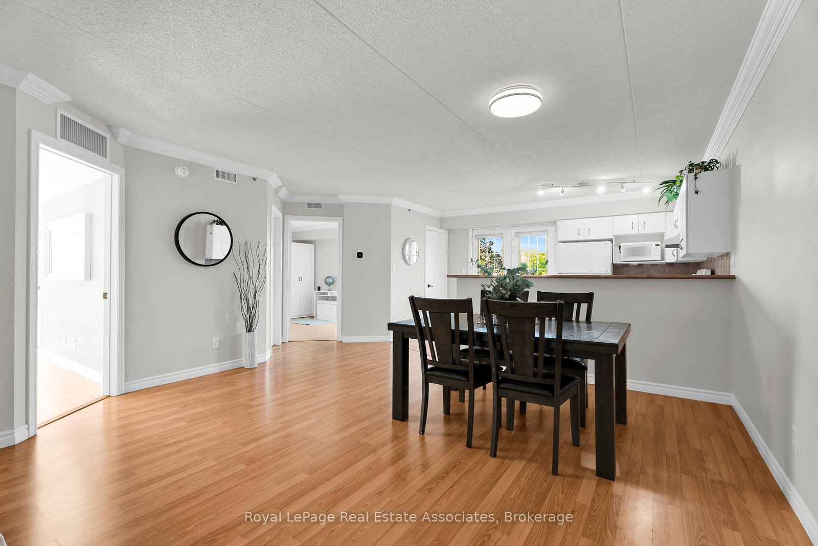 4003-kilmer-drive-burlington-ontario-w13657714