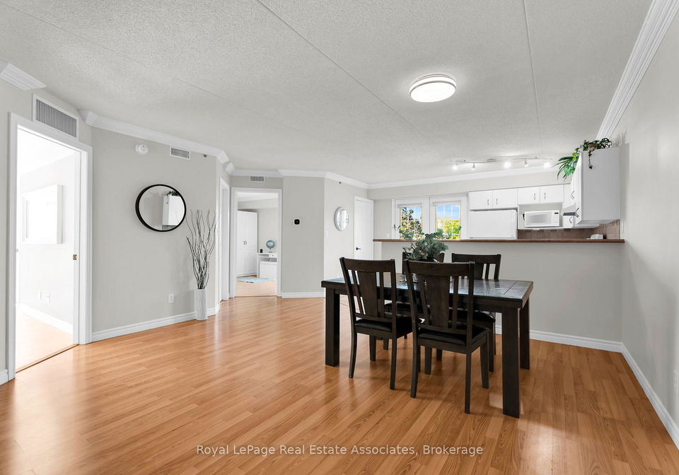 4003-kilmer-drive-burlington-ontario-w13657714