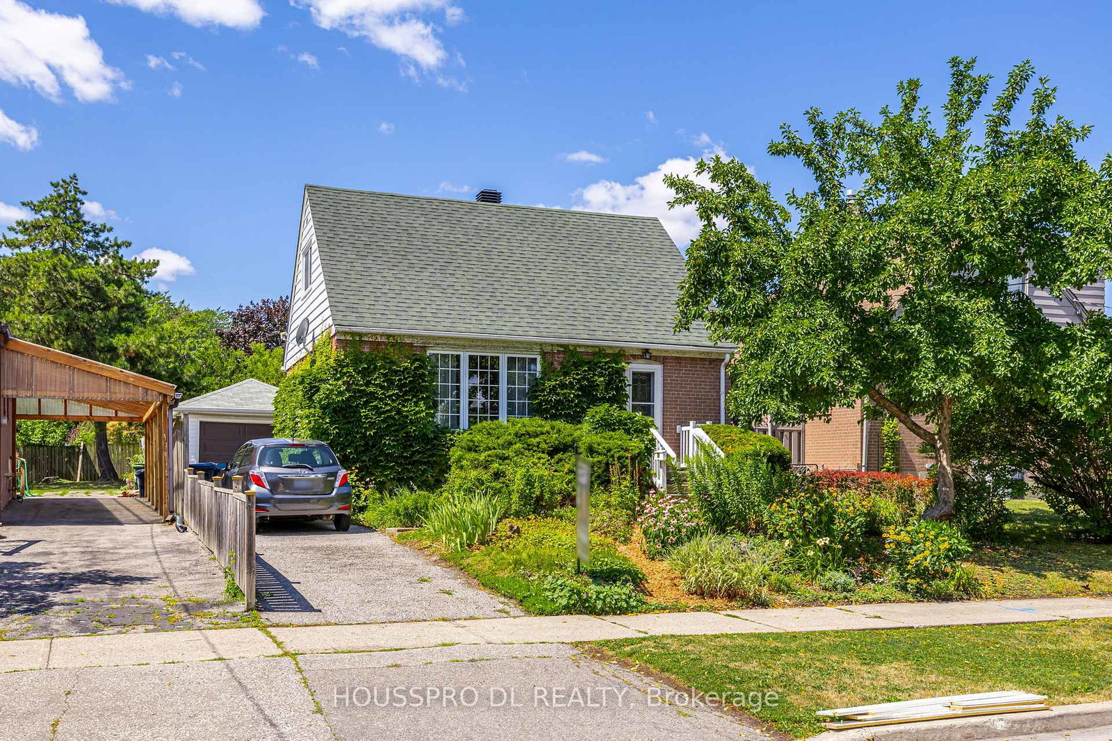 42-chalfont-road-toronto-etobicoke-ontario-w13657760