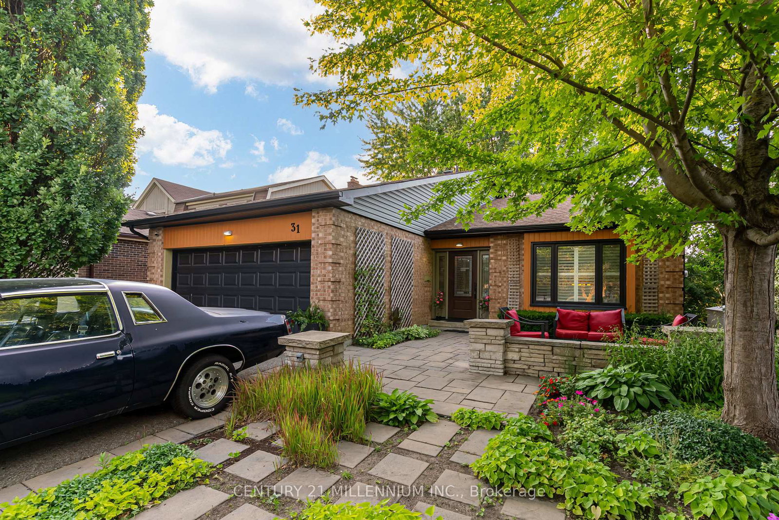 31-mansfield-street-brampton-ontario-w13657856