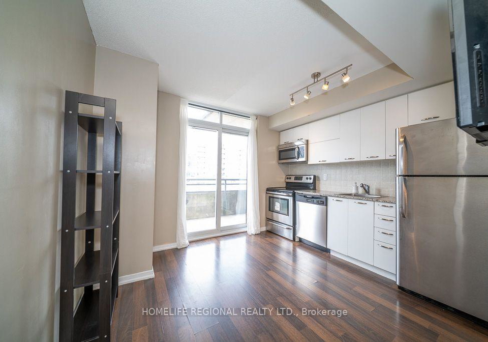 38-joe-shuster-way-toronto-toronto-ontario-w13657960
