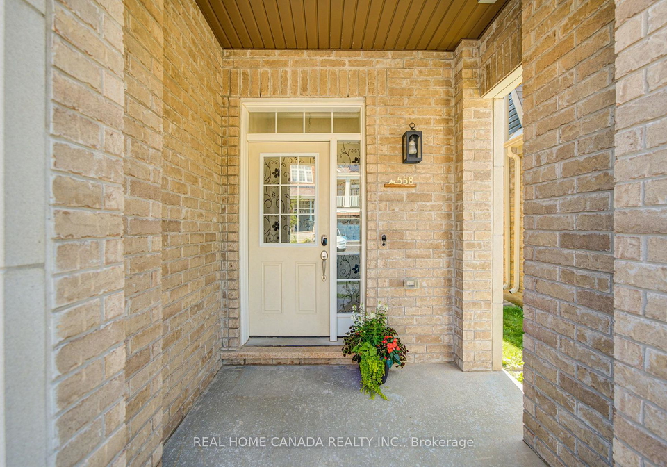 558-bartleman-terrace-milton-ontario-w13657970