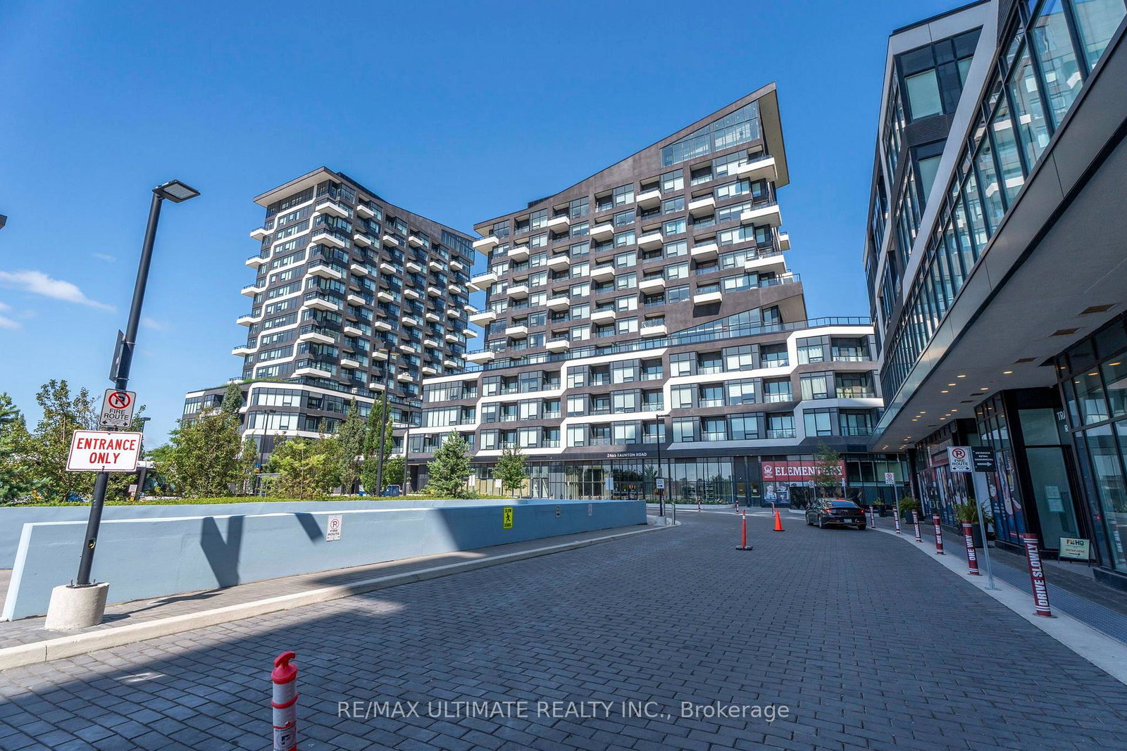2485-taunton-road-oakville-ontario-w13658048