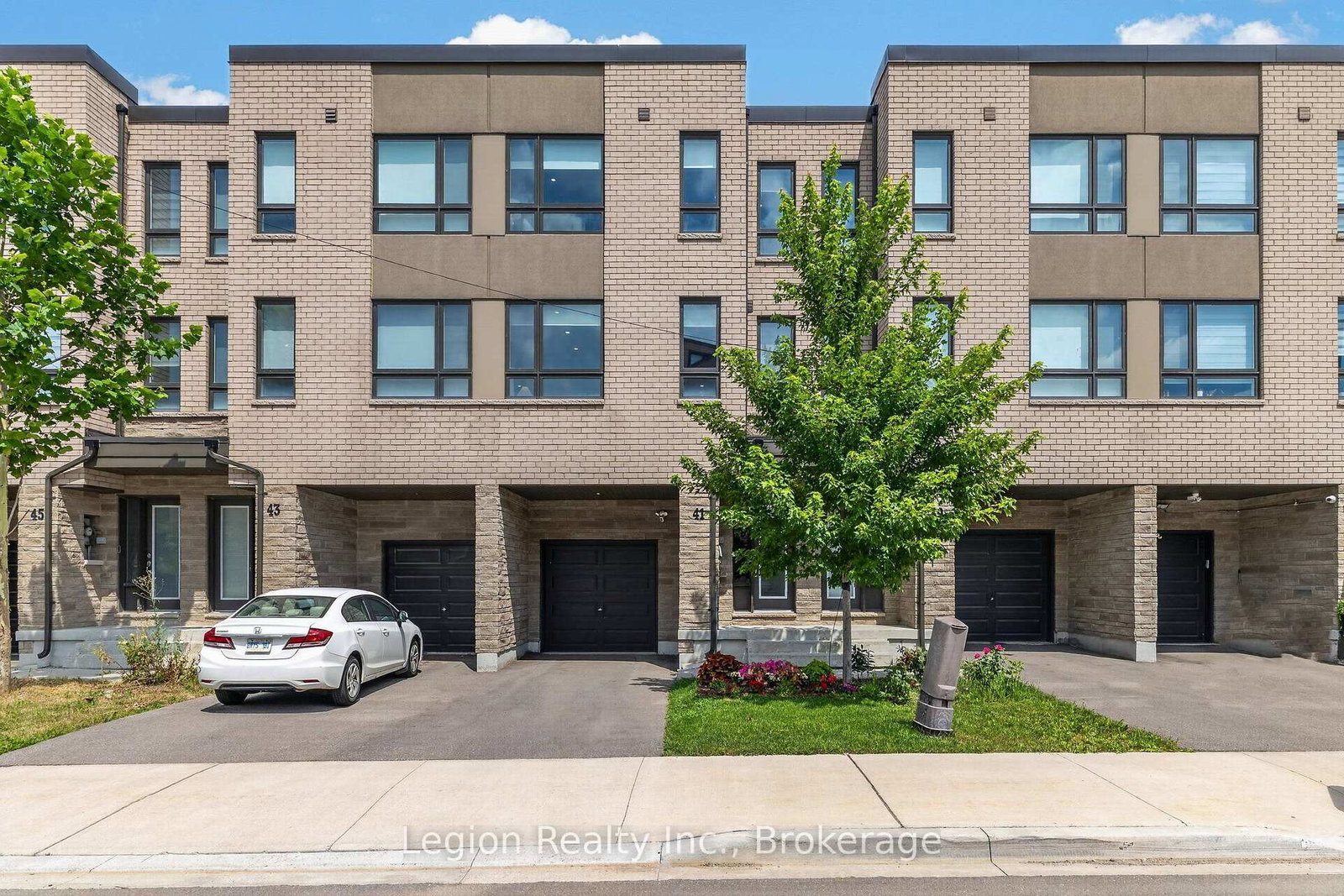 41-woodstream-drive-toronto-etobicoke-ontario-w13658052
