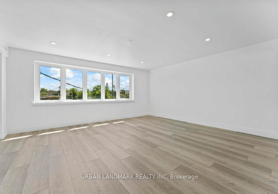 2300-keele-street-toronto-north-york-ontario-w13658064