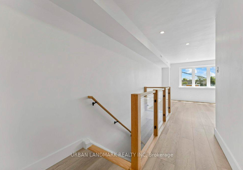 2300-keele-street-toronto-north-york-ontario-w13658064