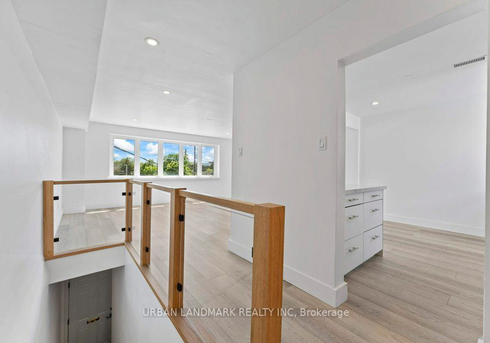 2300-keele-street-toronto-north-york-ontario-w13658064