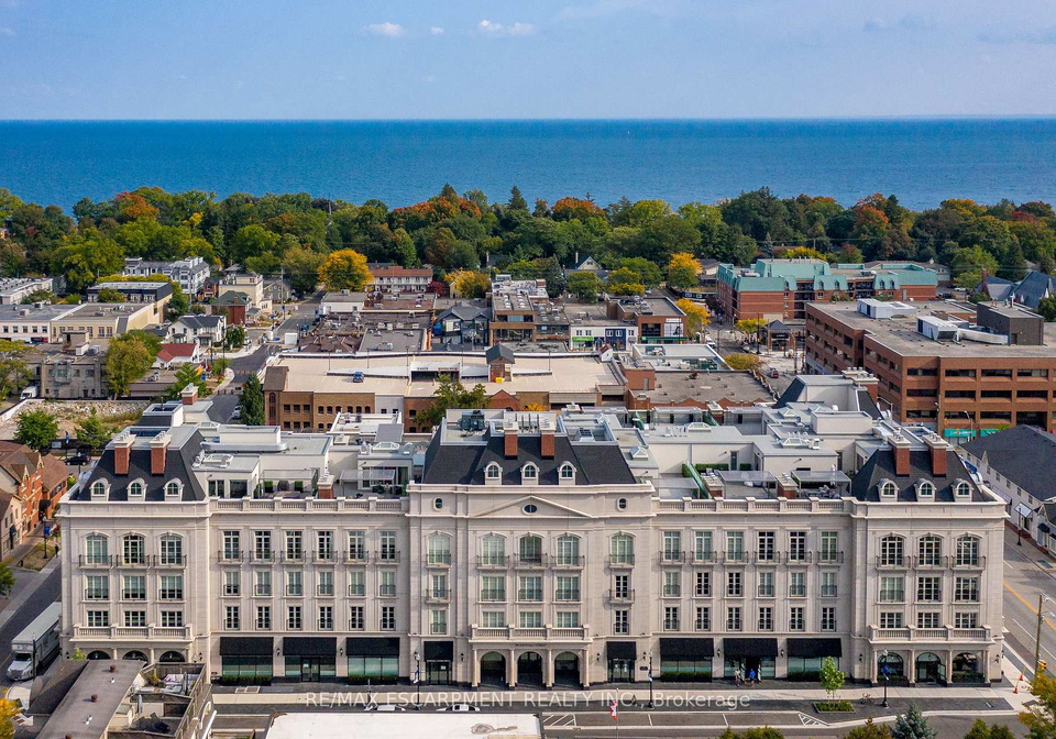 300-randall-road-oakville-ontario-w13658162